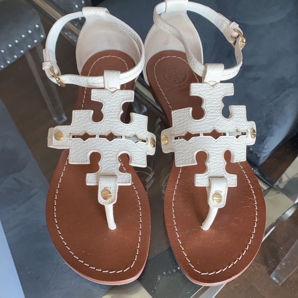 Tory Burch Phoebe Flat Thong Sandals Ivory White